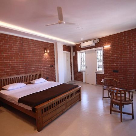 Hôtel Wanders In Travel Company à Madikeri Extérieur photo
