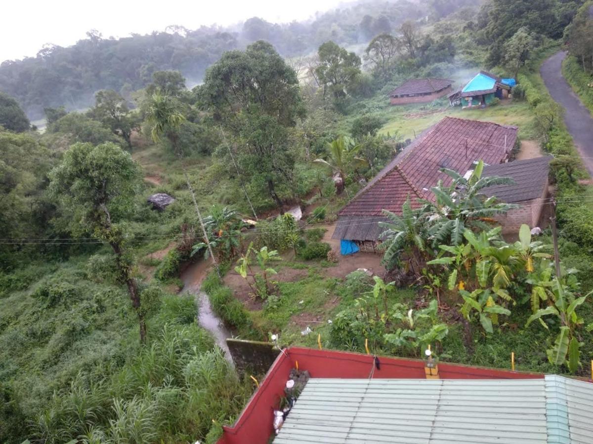 Hôtel Wanders In Travel Company à Madikeri Extérieur photo