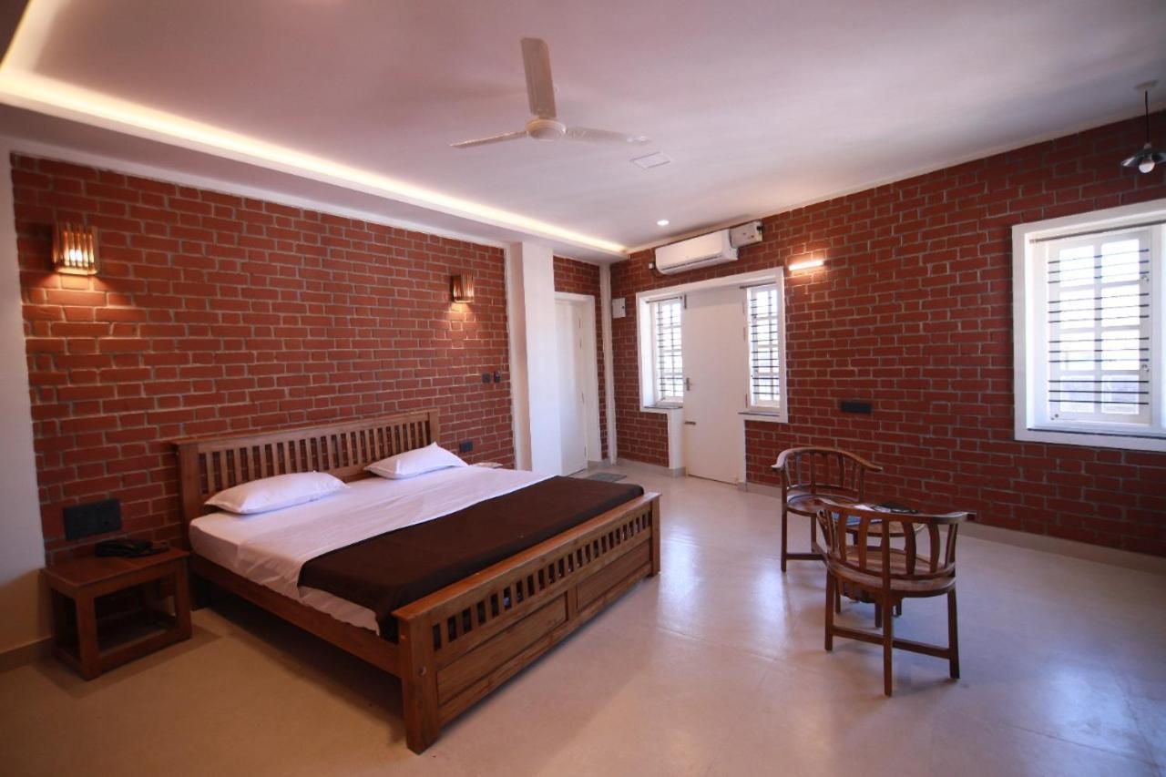 Hôtel Wanders In Travel Company à Madikeri Extérieur photo