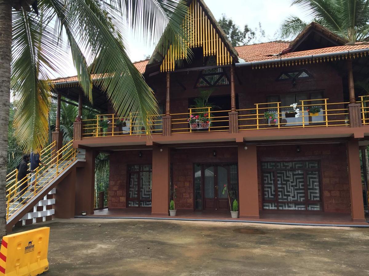 Hôtel Wanders In Travel Company à Madikeri Extérieur photo