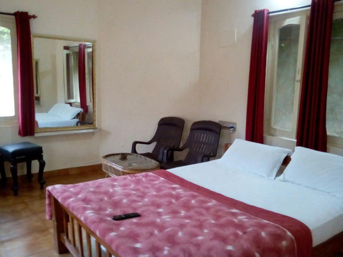 Hôtel Wanders In Travel Company à Madikeri Extérieur photo