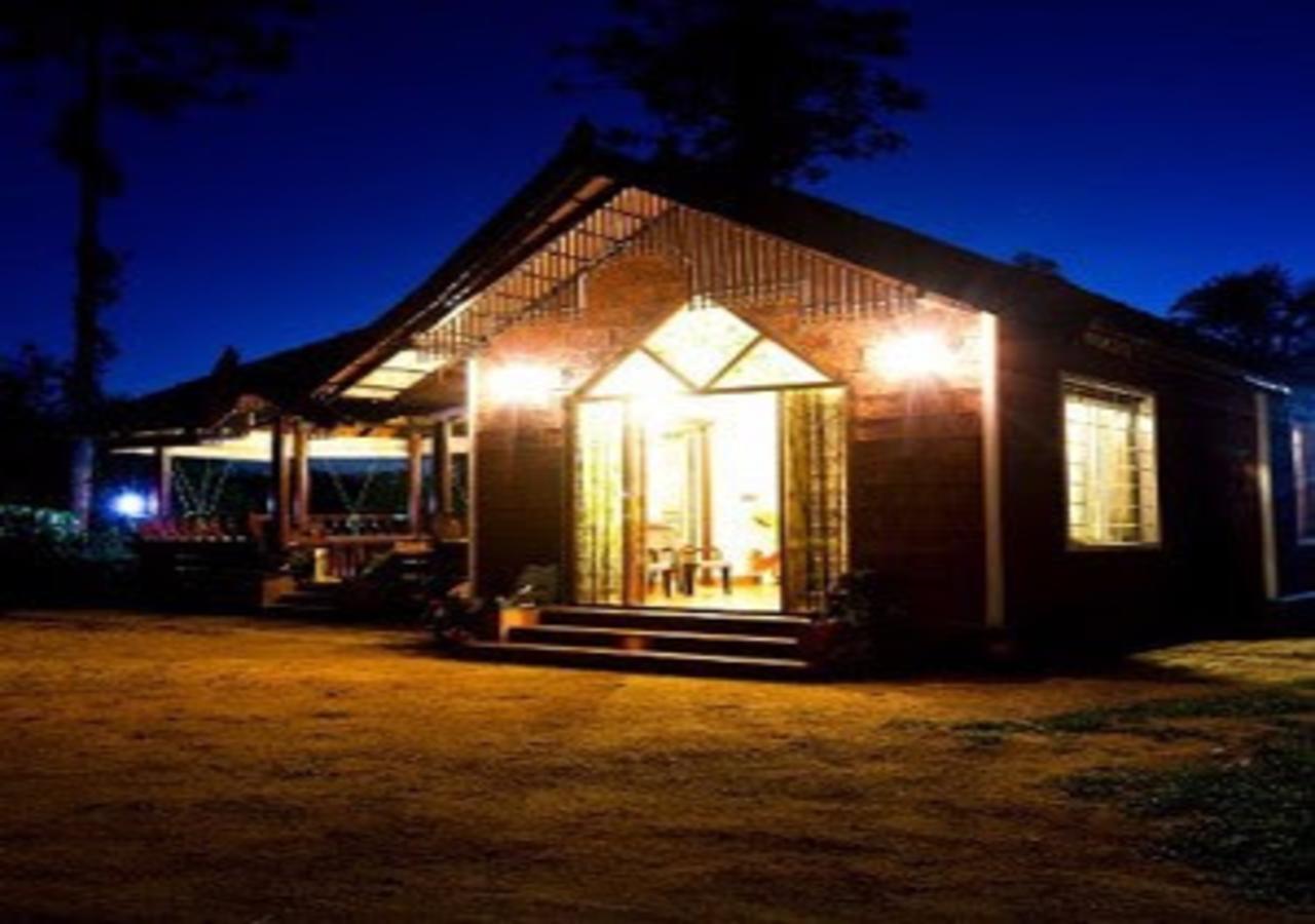 Hôtel Wanders In Travel Company à Madikeri Extérieur photo