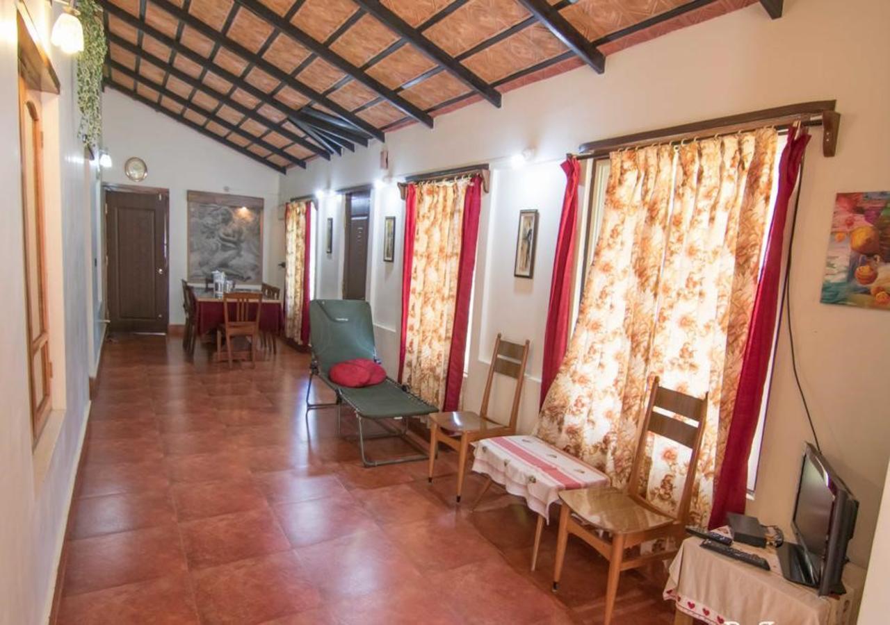 Hôtel Wanders In Travel Company à Madikeri Extérieur photo