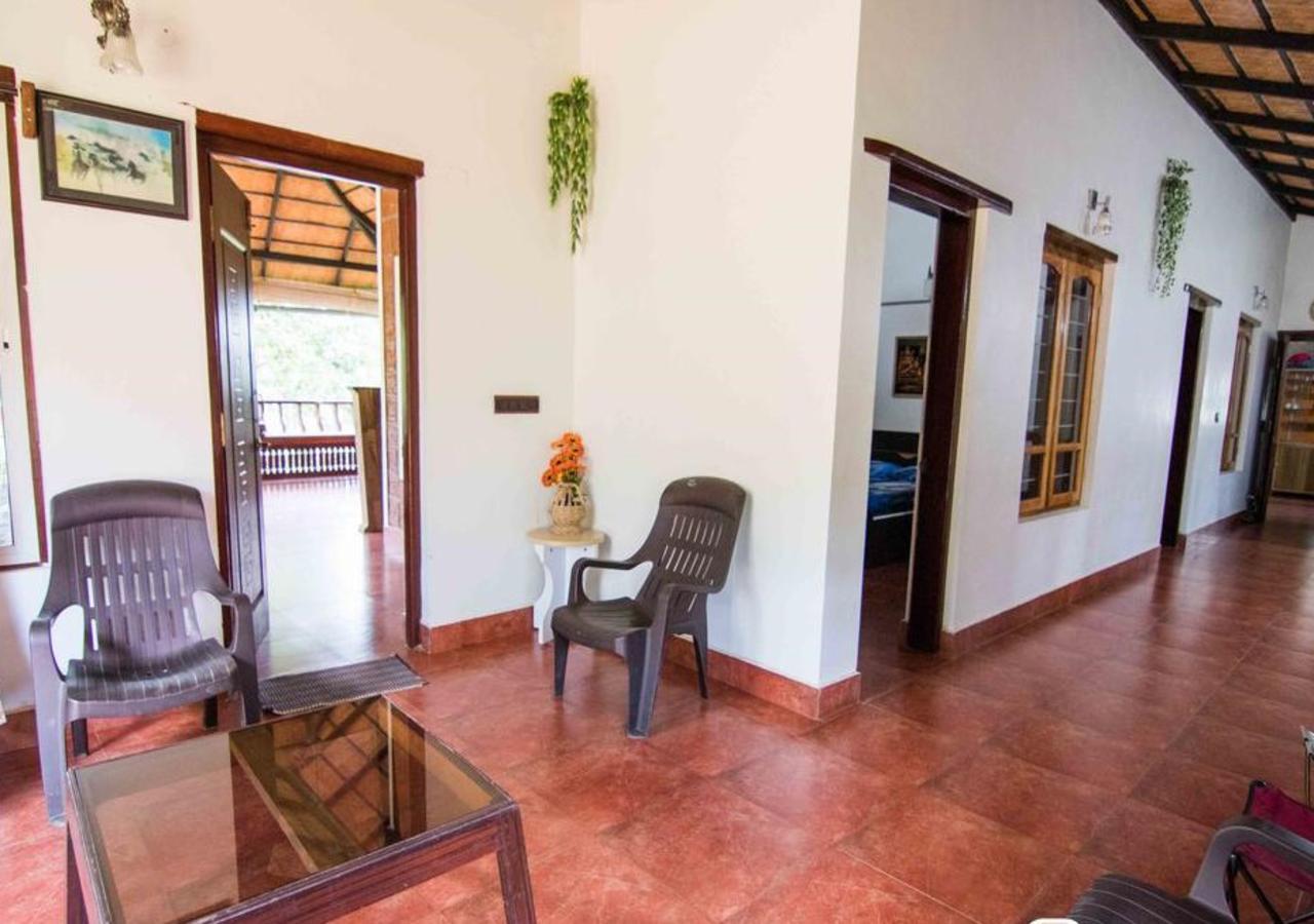 Hôtel Wanders In Travel Company à Madikeri Extérieur photo