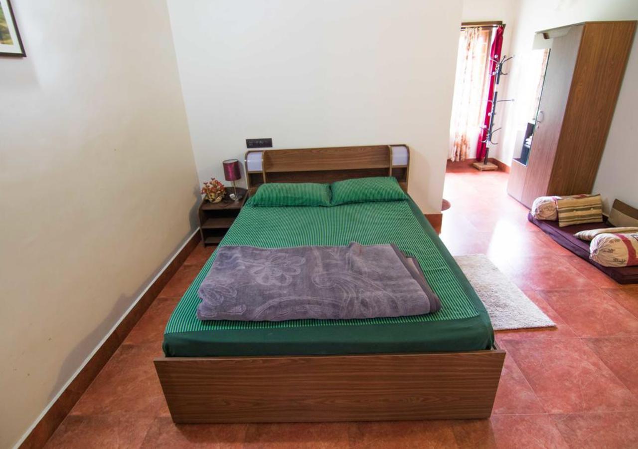 Hôtel Wanders In Travel Company à Madikeri Extérieur photo